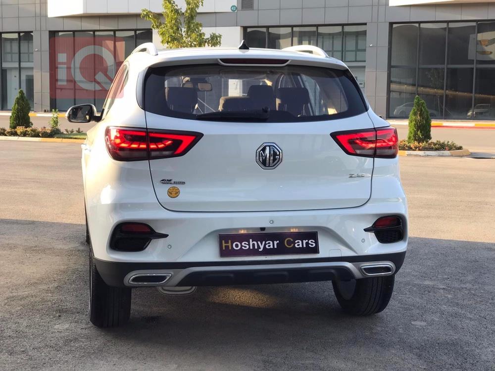 ام جي ZS